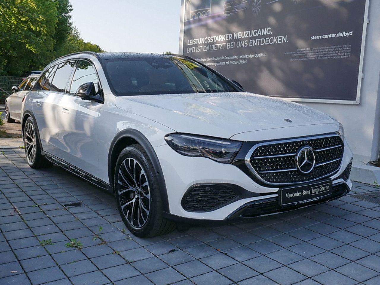 Mercedes-Benz E-Klasse – Bild 2