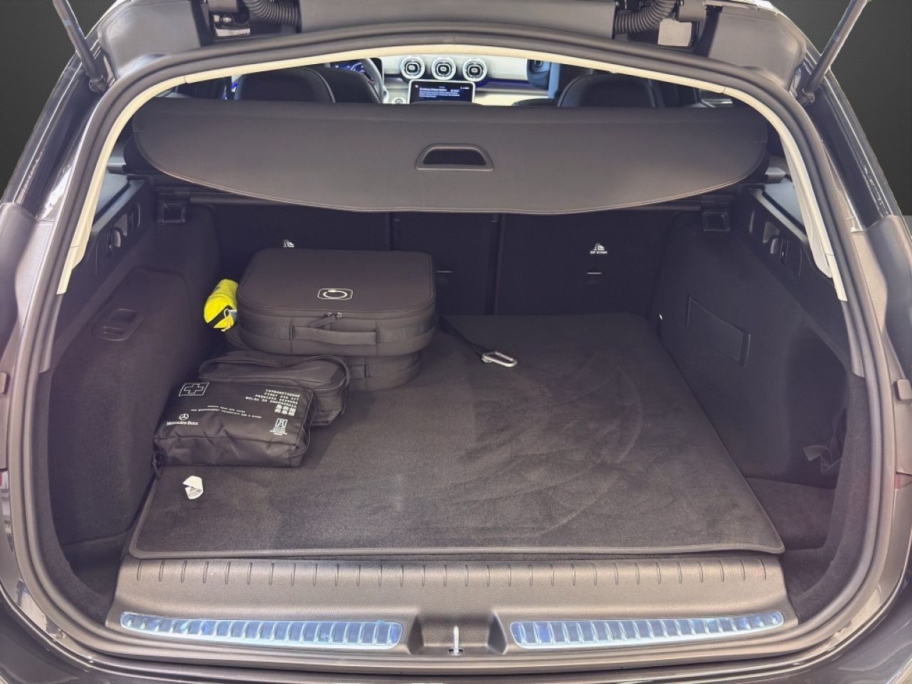 Mercedes-Benz C-Klasse – Bild 11