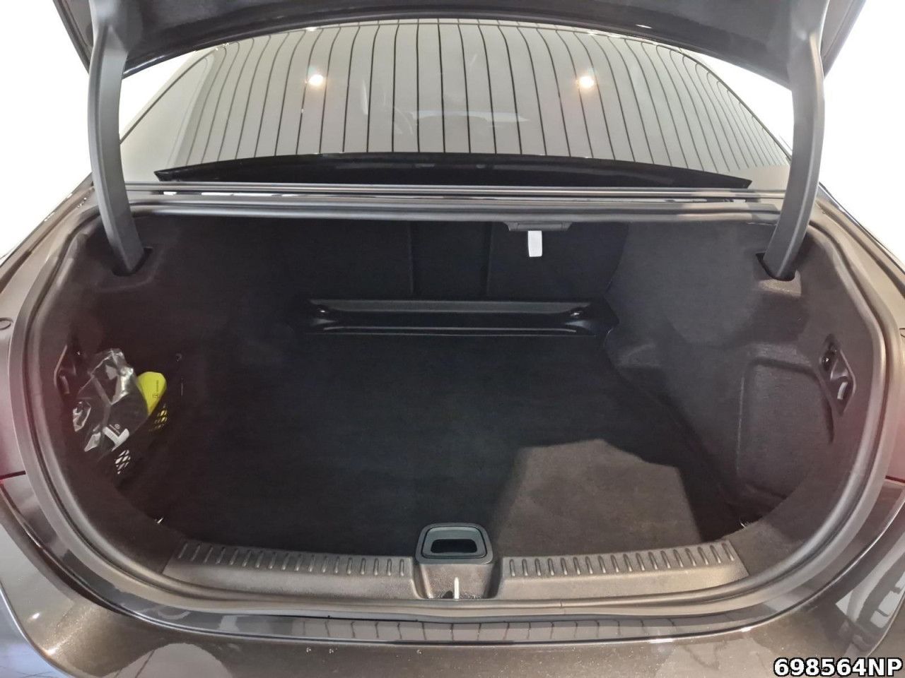 Mercedes-Benz E-Klasse – Bild 6