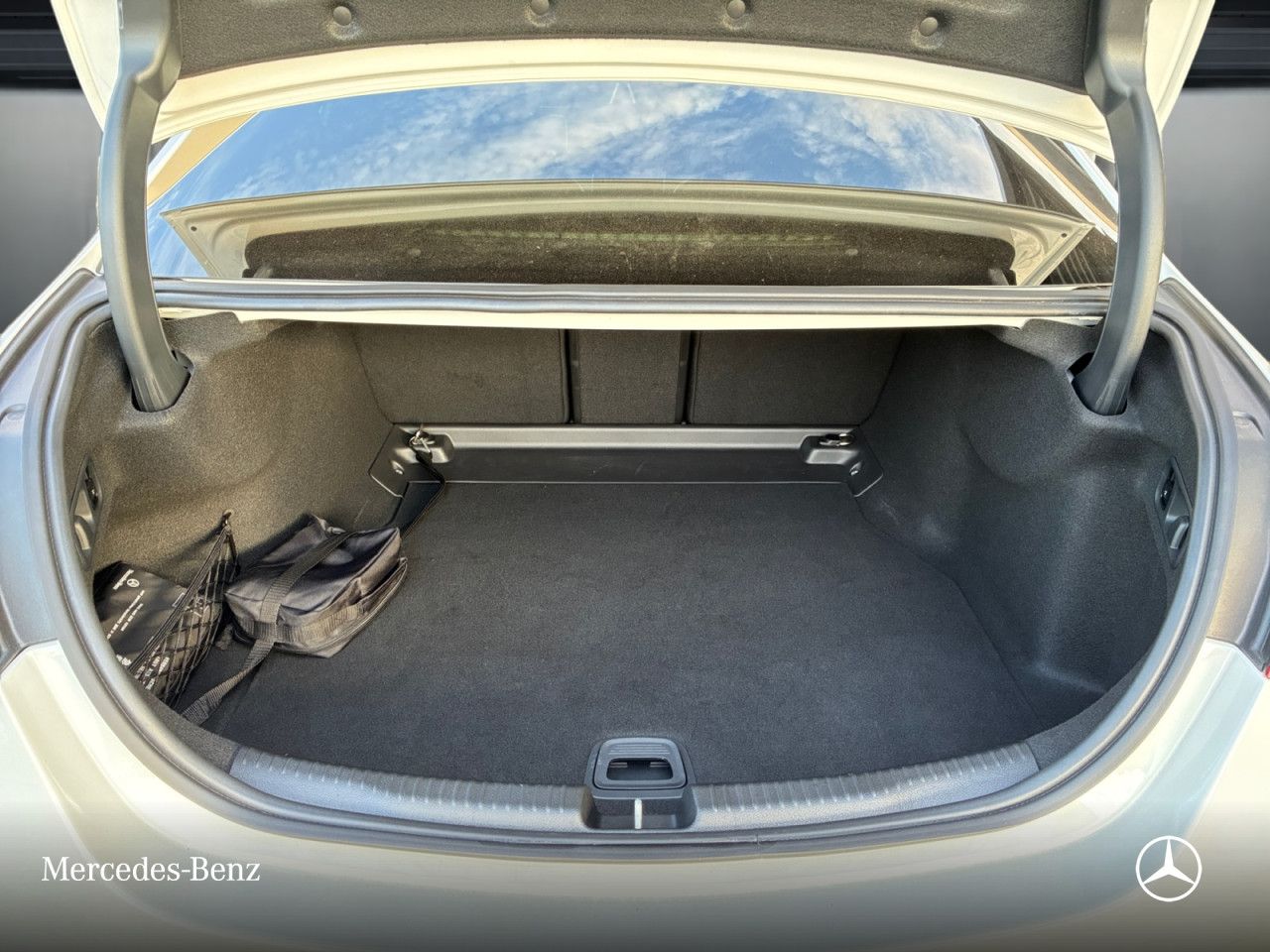 Mercedes-Benz C-Klasse – Bild 5