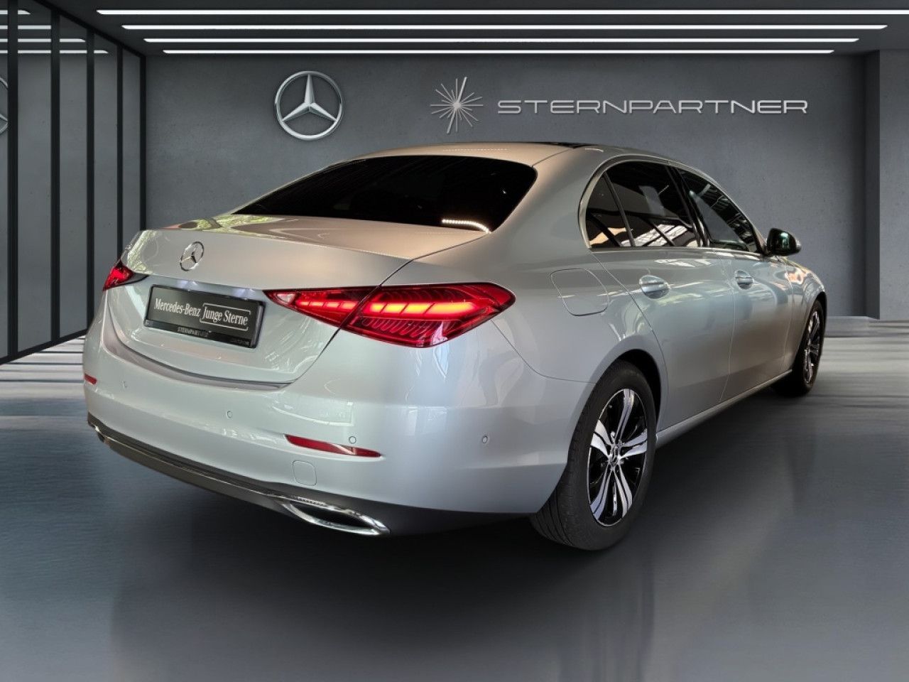 Mercedes-Benz C-Klasse – Bild 12