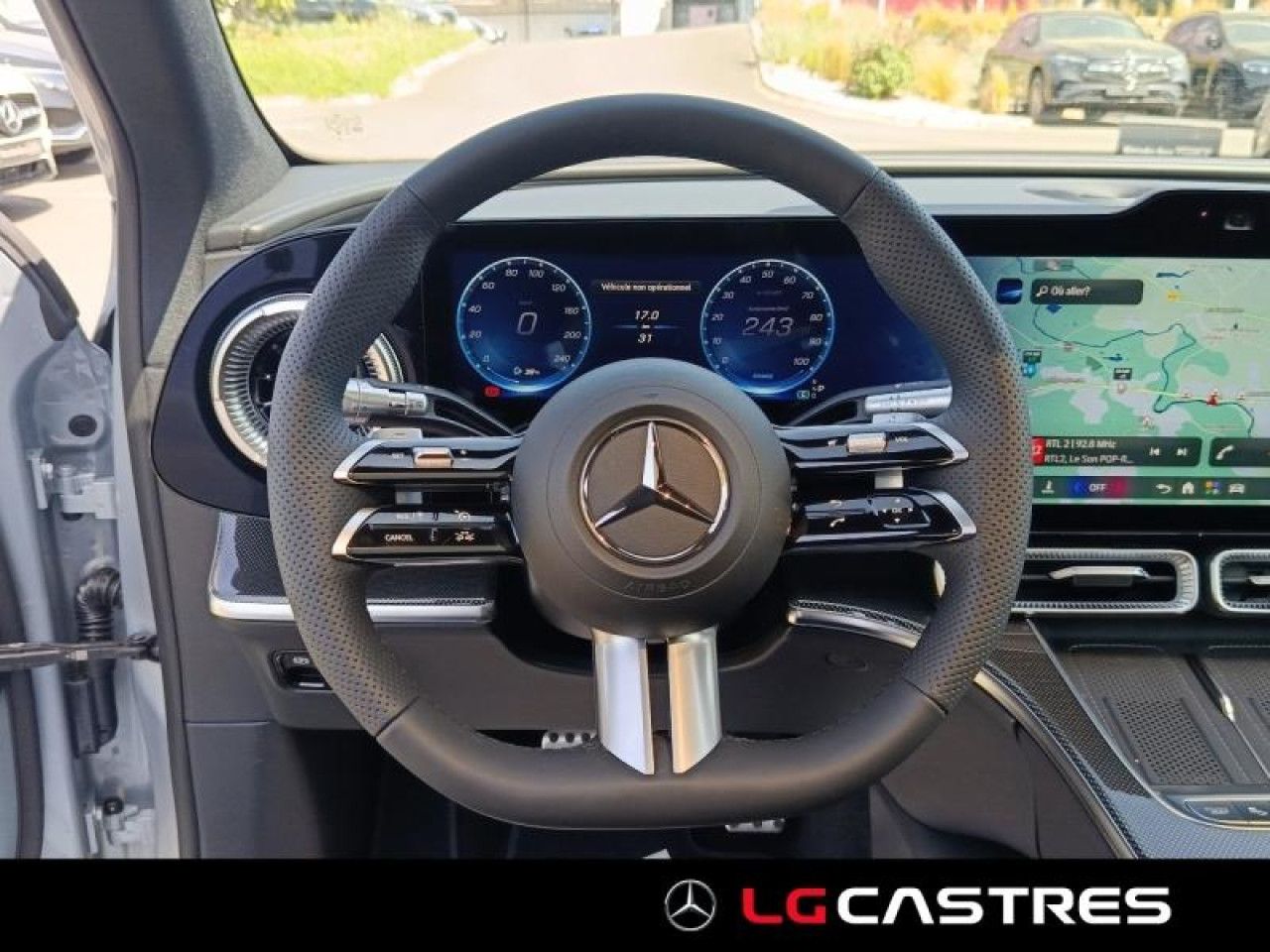 Photo du v&eacute;hicule 14 / 18