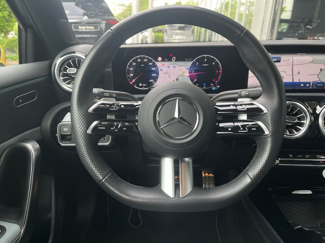 Fahrzeugbild 12 / 24