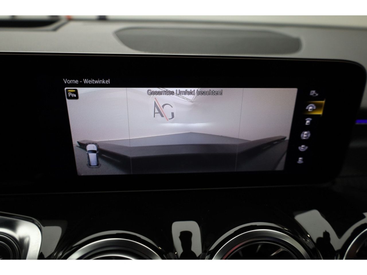 Mercedes-Benz GLB – Bild 18