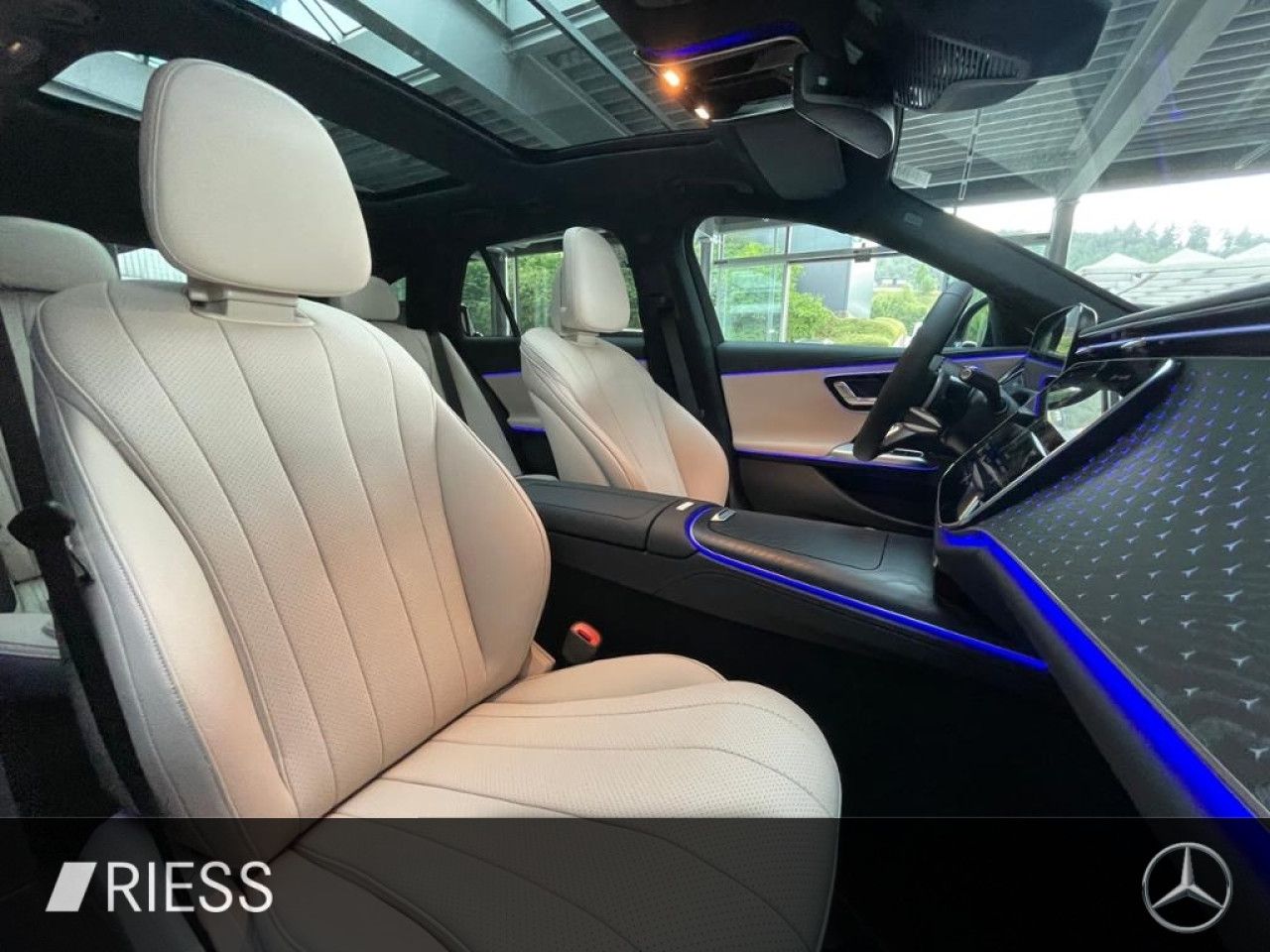 Mercedes-Benz E-Klasse – Bild 10