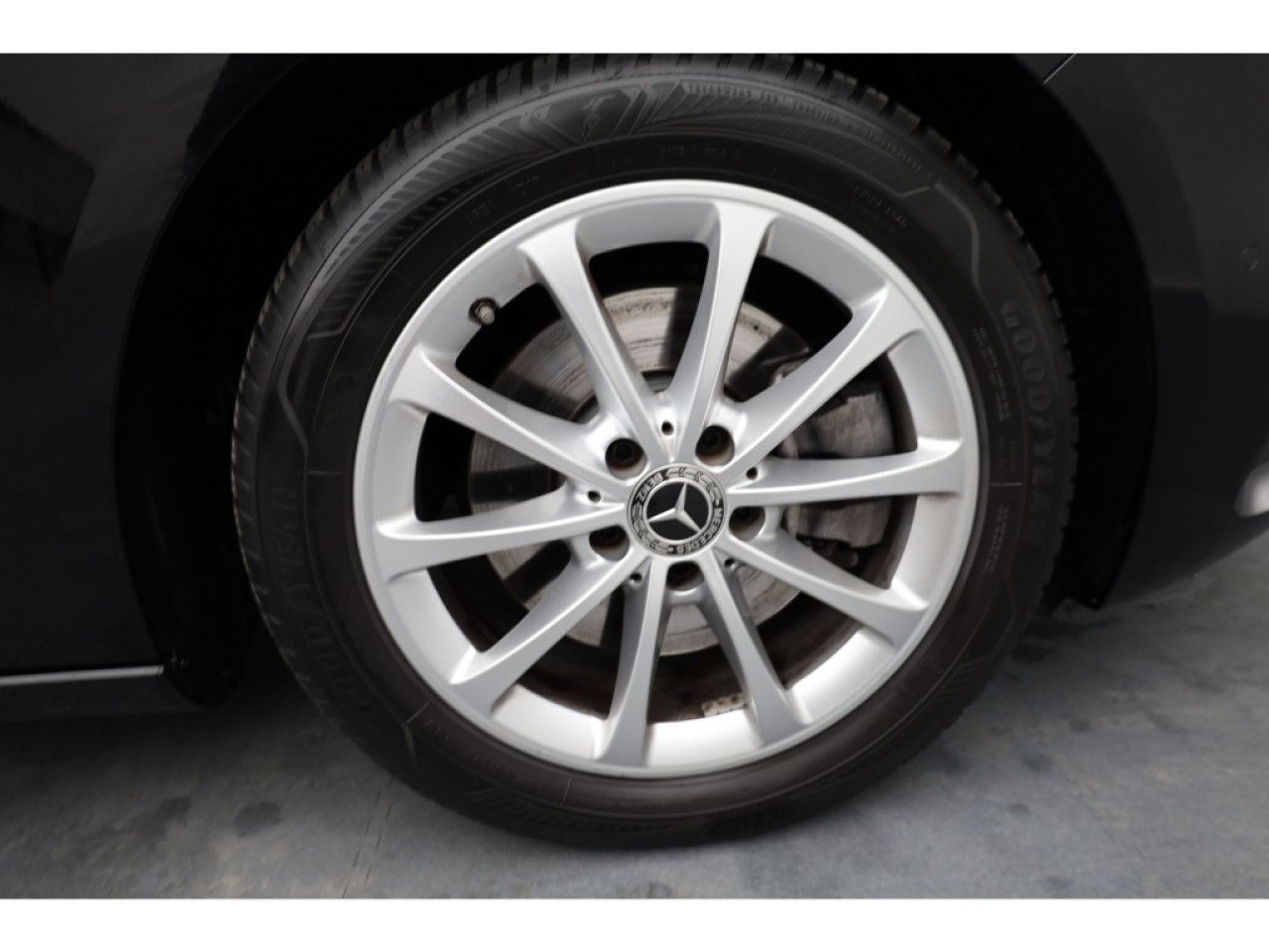 Fahrzeugbild 27 / 28