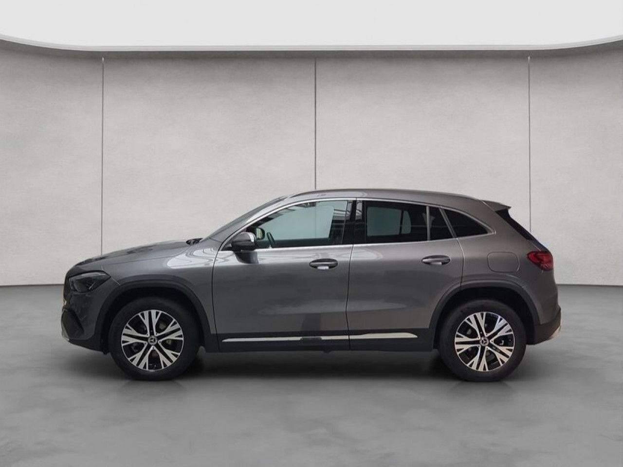 Mercedes-Benz GLA – Bild 2