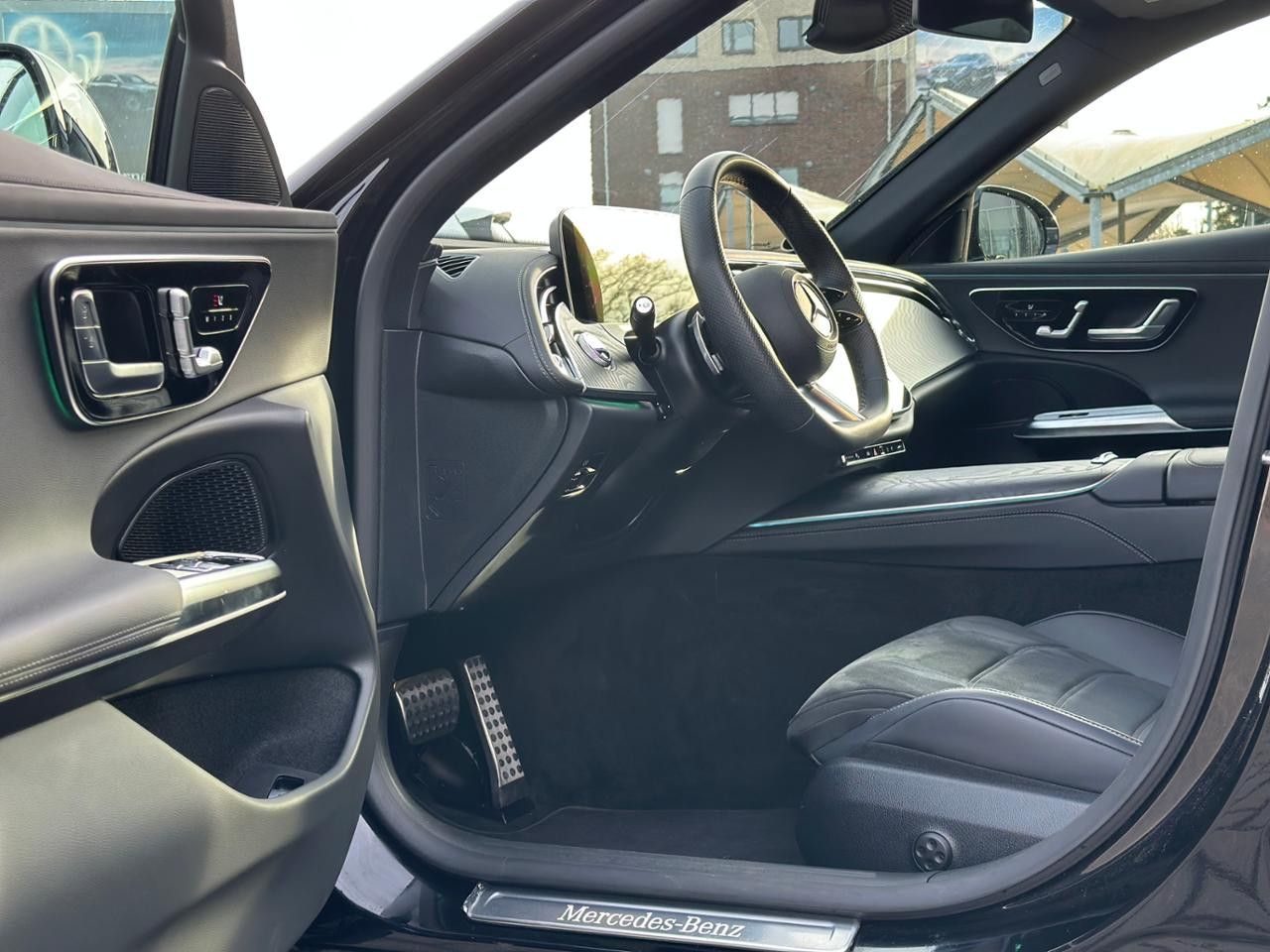 Mercedes-Benz E-Klasse – Bild 8