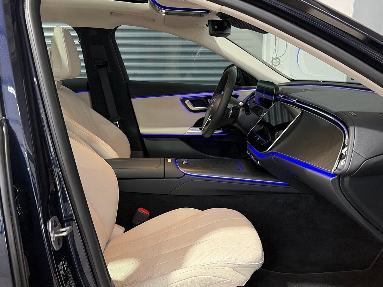 Mercedes-Benz E-Klasse – Bild 12