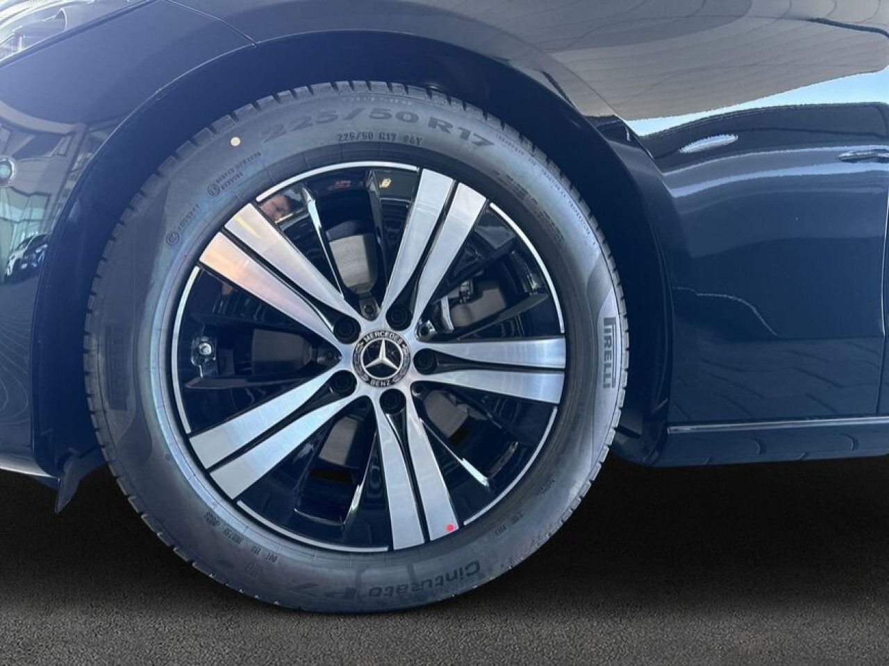 Mercedes-Benz C-Klasse – Bild 7