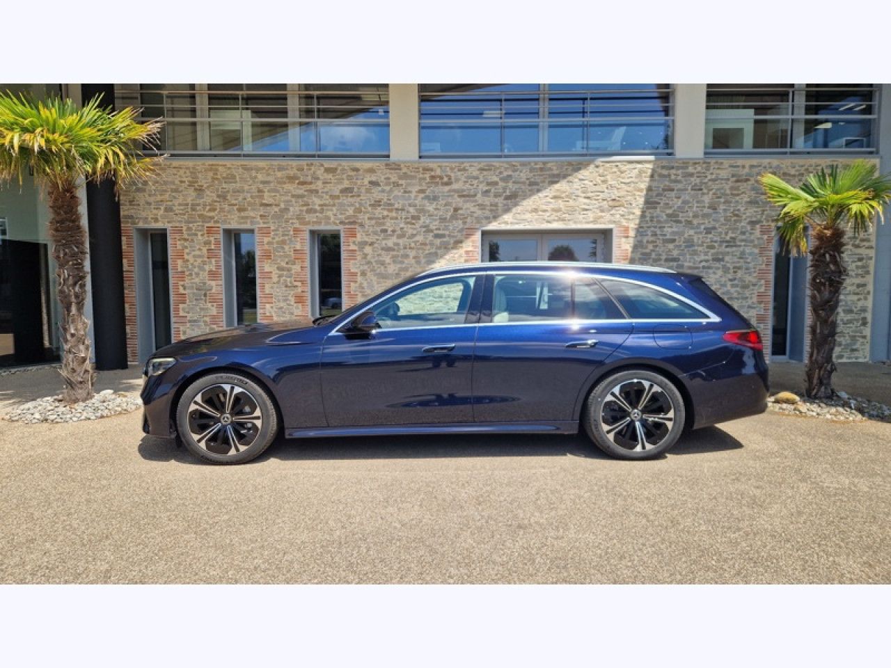 Photo du v&eacute;hicule 6 / 18