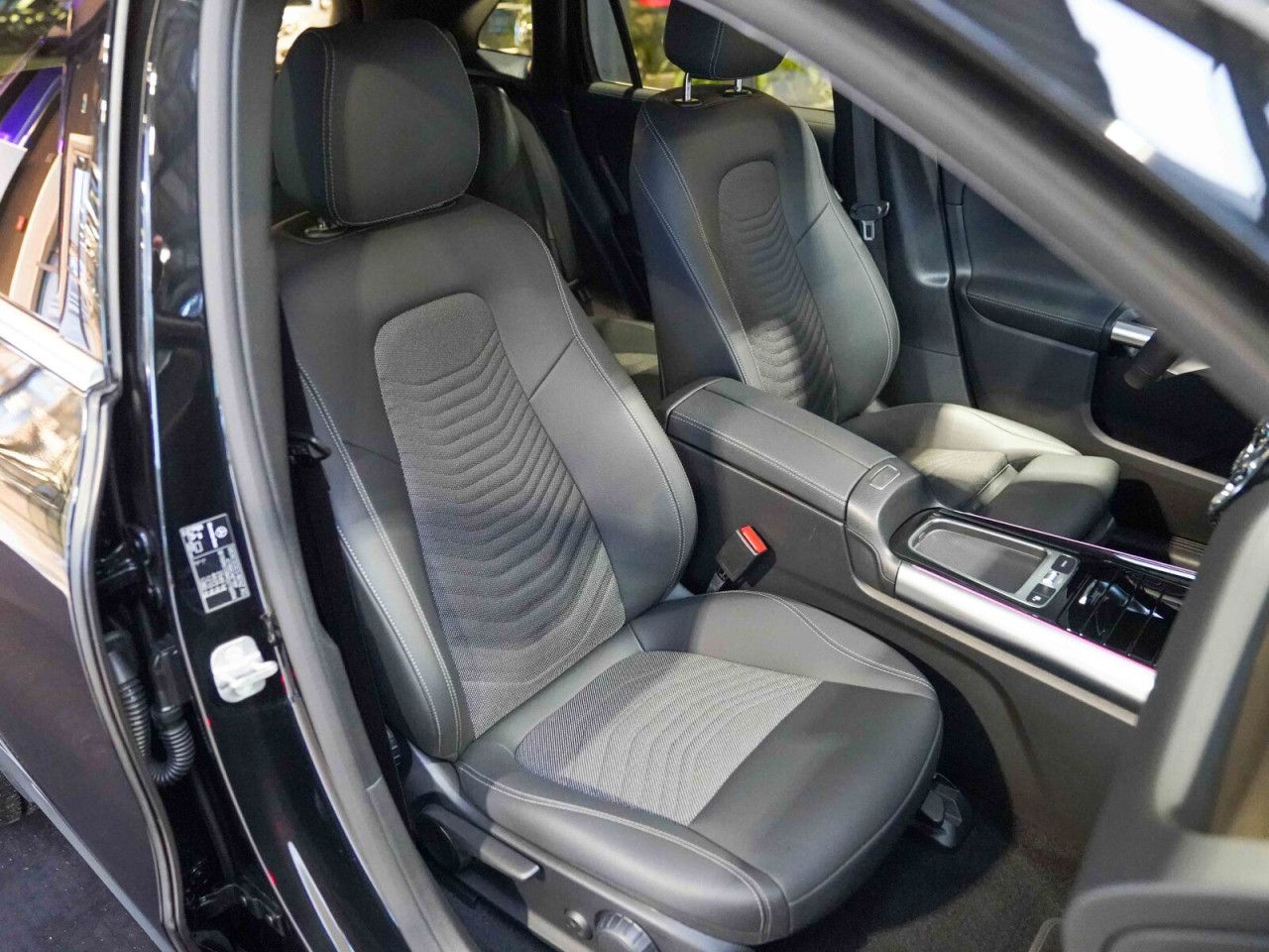 Fahrzeugbild 11 / 15