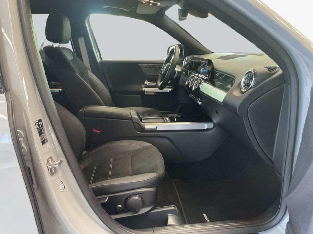 Mercedes-Benz GLB – Bild 12