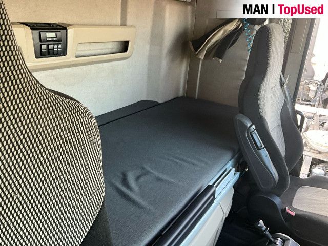 MAN TGX 18.500 4X2 BLS, aire estático 15