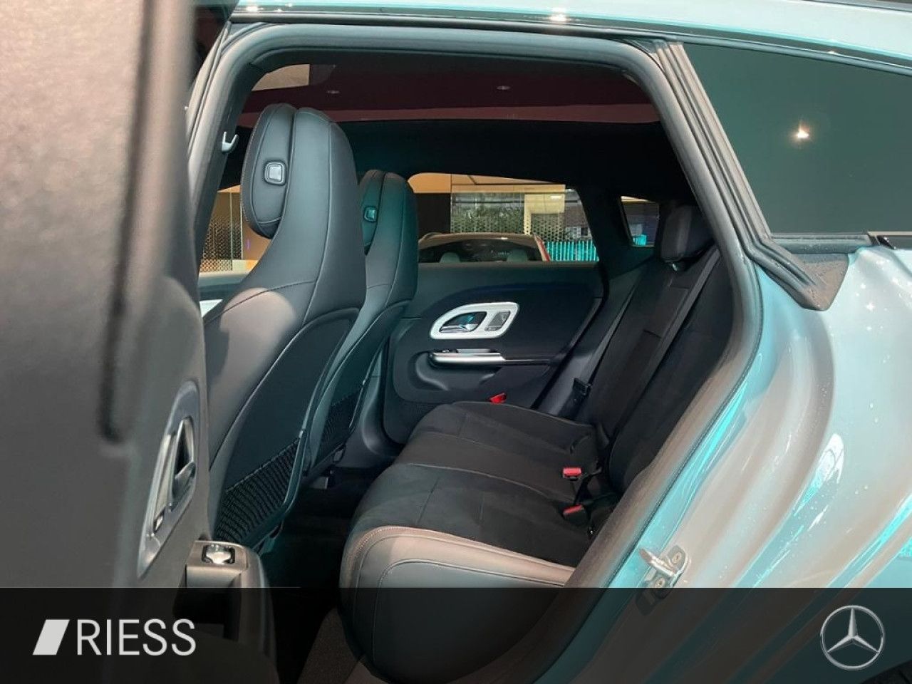 Mercedes-Benz CLA – Bild 4