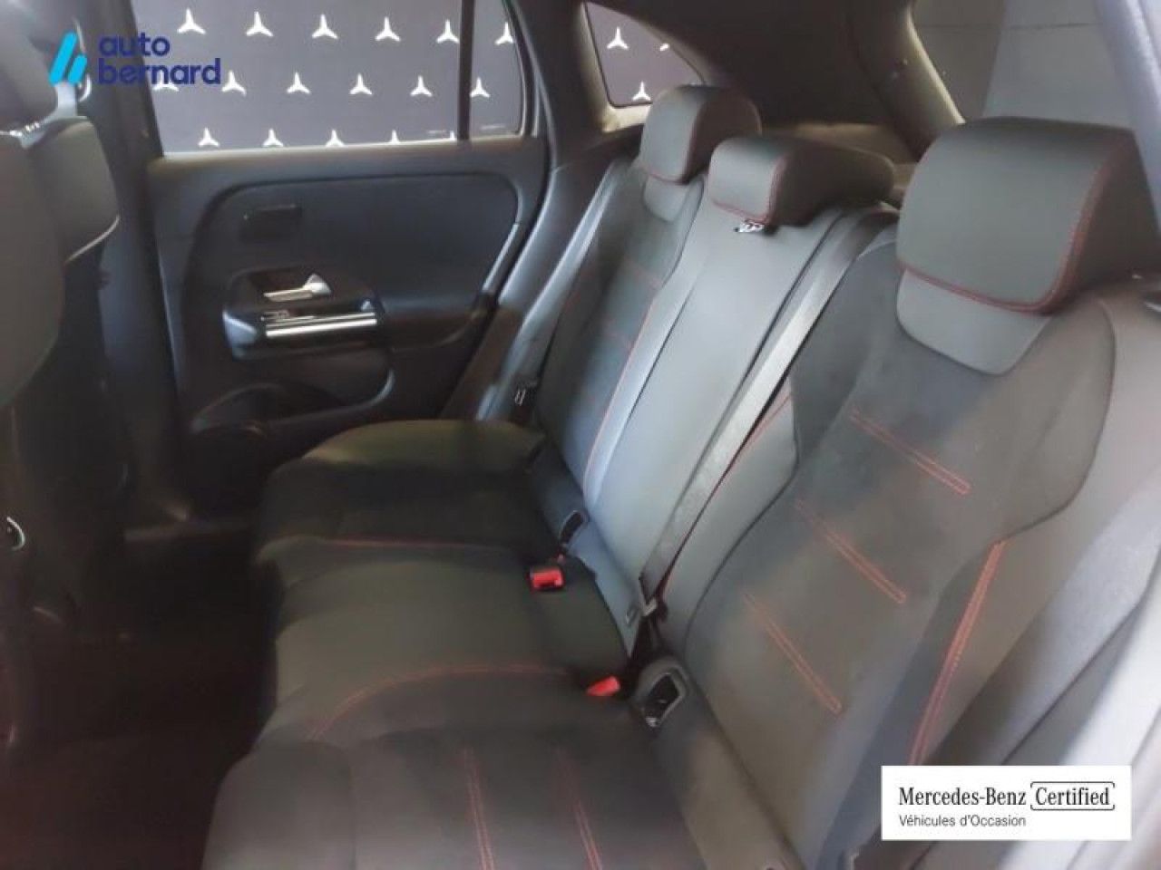 Photo du véhicule 10 / 18