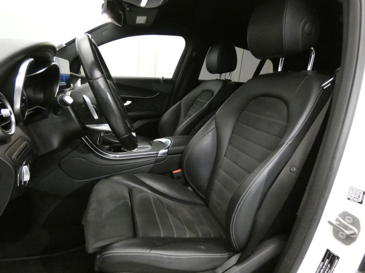 Photo du v&eacute;hicule 14 / 18