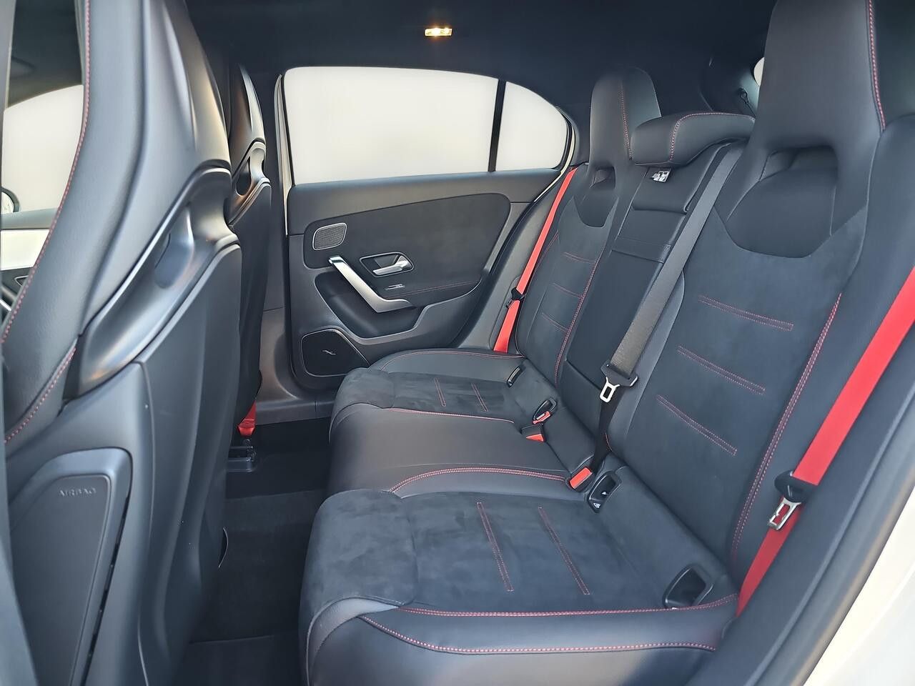 Zdjęcie pojazdu 16 / 25