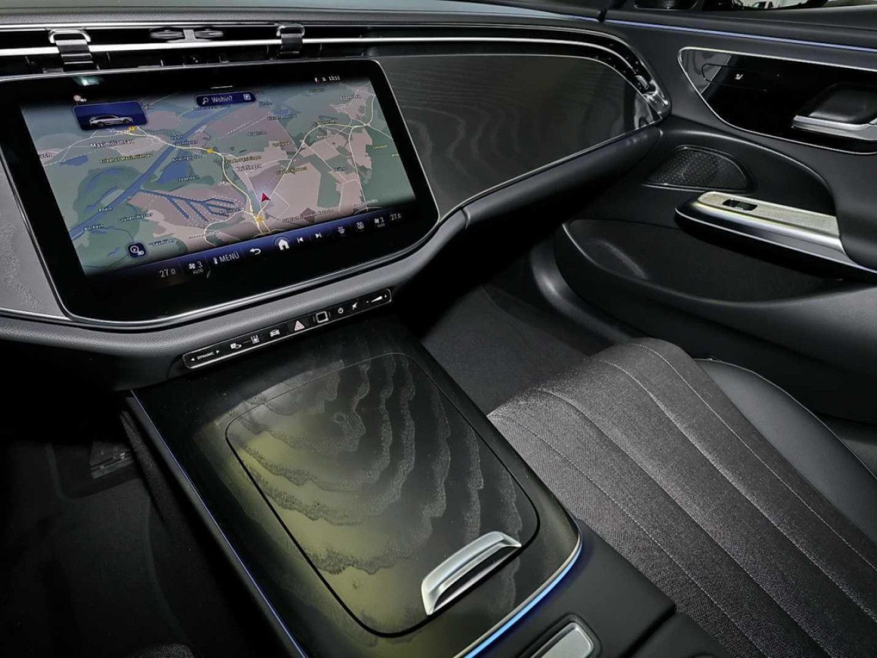 Mercedes-Benz E-Klasse – Bild 9