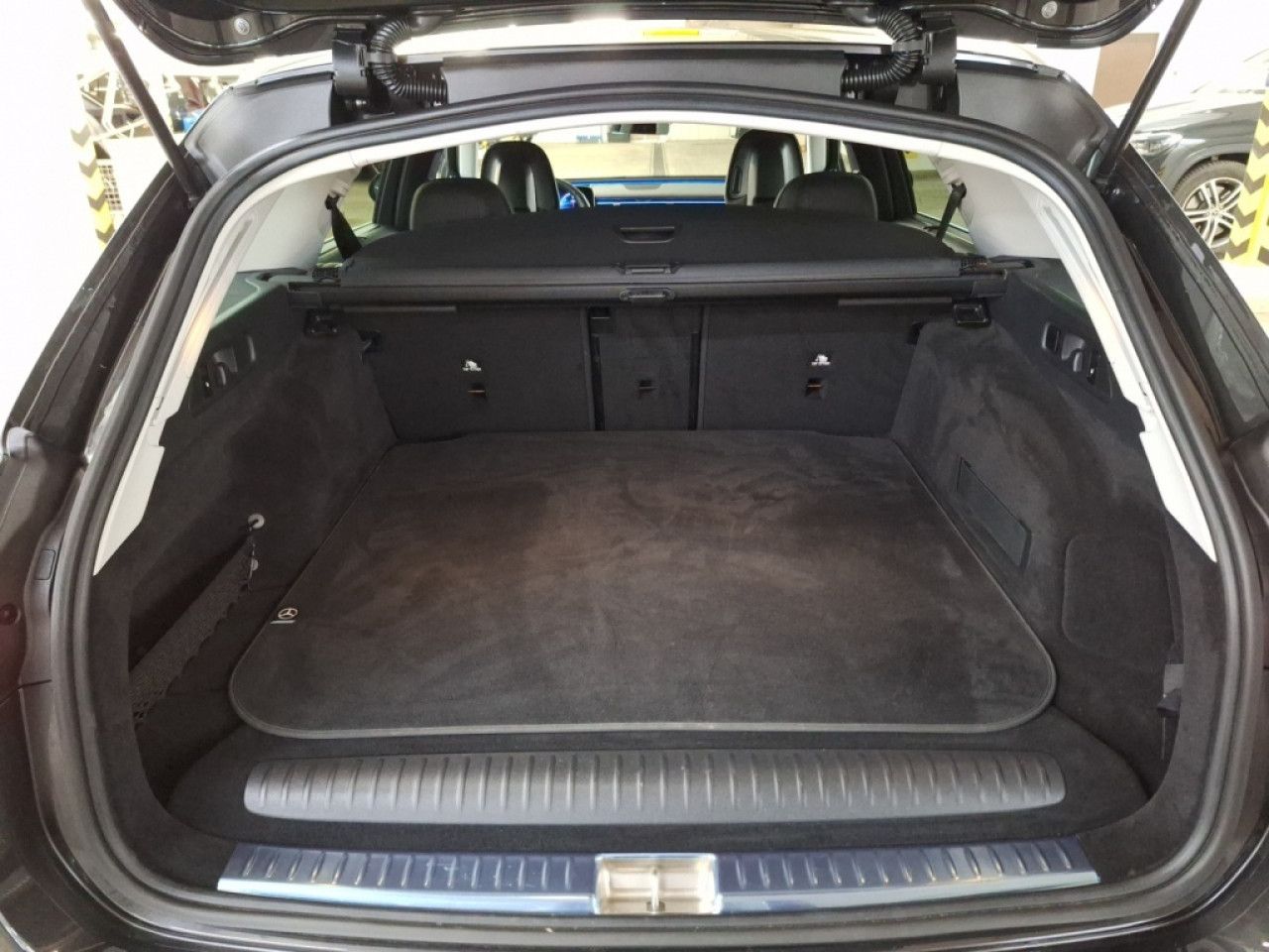 Fahrzeugbild 18 / 21