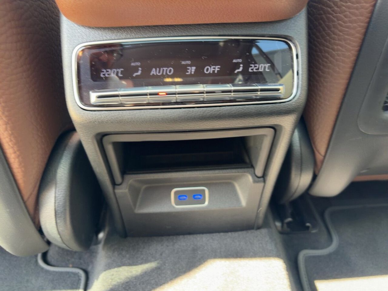 Mercedes-Benz GLS – Bild 18