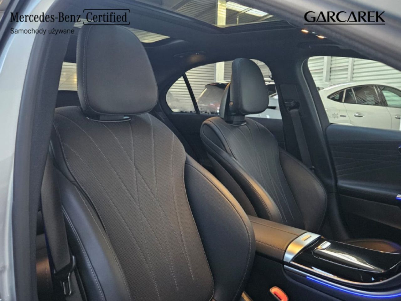 Zdjęcie pojazdu 4 / 29