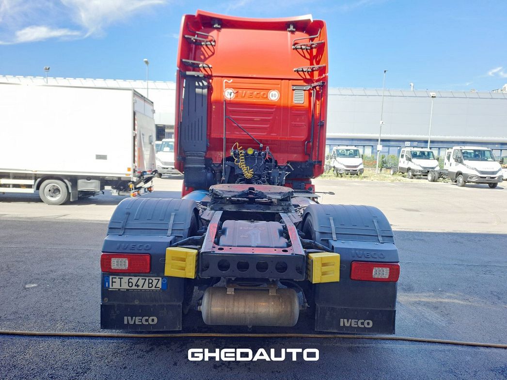 IVECO | TRATTORE STRADALE IVECO STRALIS 460 A METANO