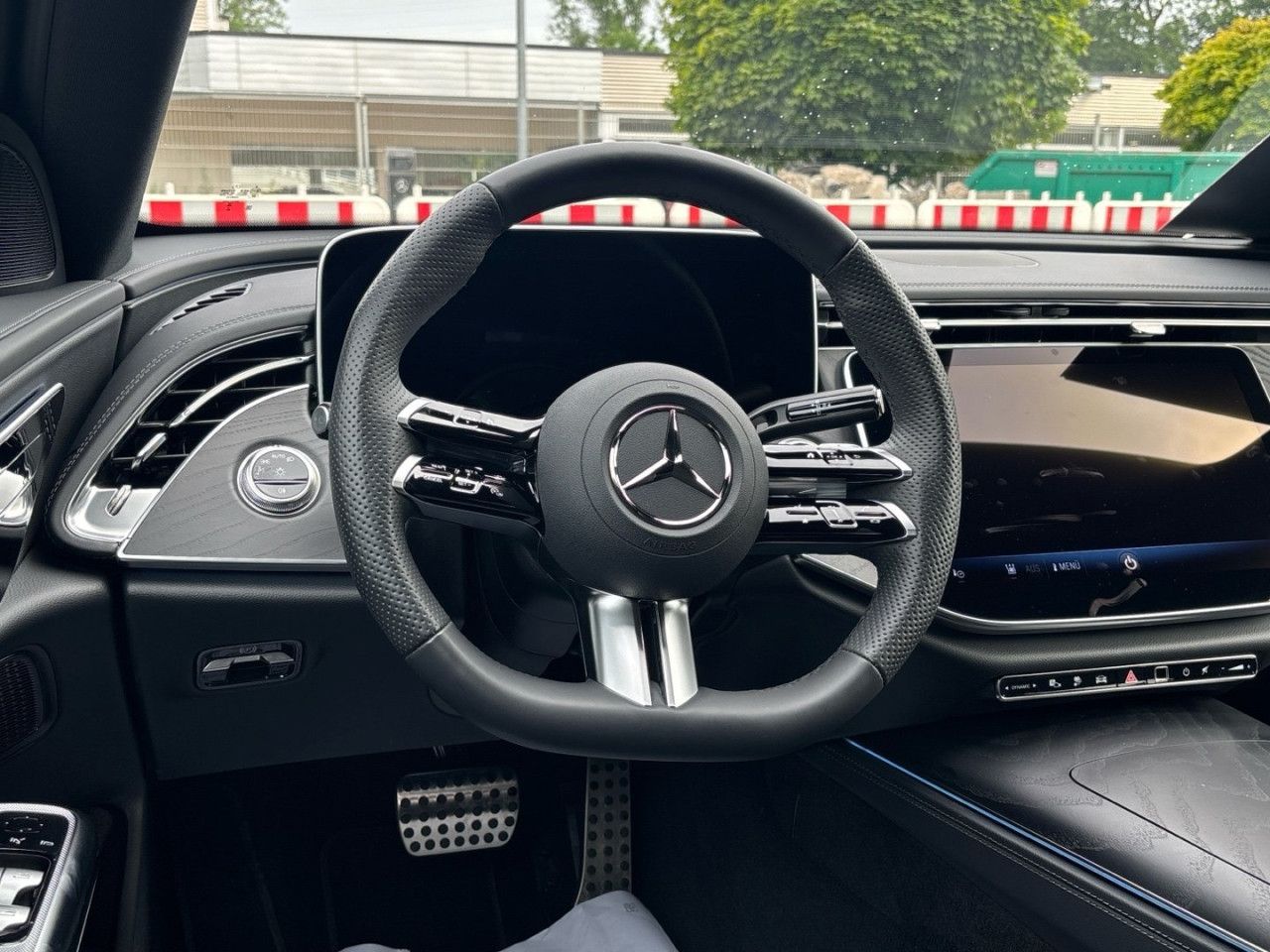 Mercedes-Benz E-Klasse – Bild 9