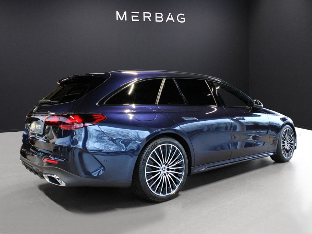 Mercedes-Benz E-Klasse – Bild 3