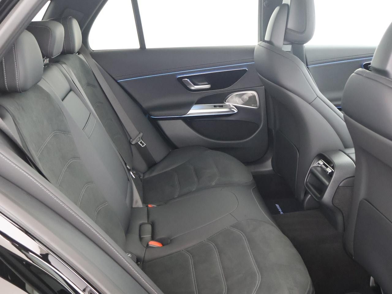 Mercedes-Benz E-Klasse – Bild 14