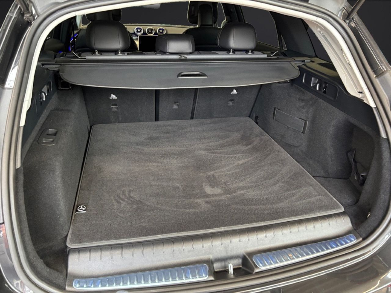 Mercedes-Benz C-Klasse – Bild 15