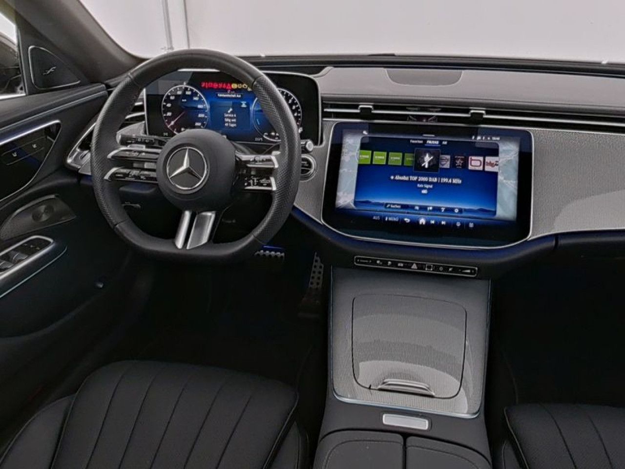 Mercedes-Benz E-Klasse – Bild 6