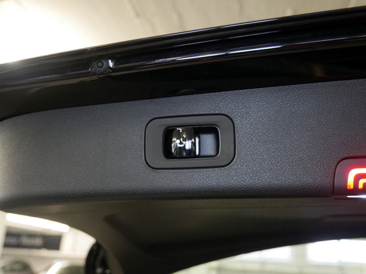 Mercedes-Benz E-Klasse – Bild 11