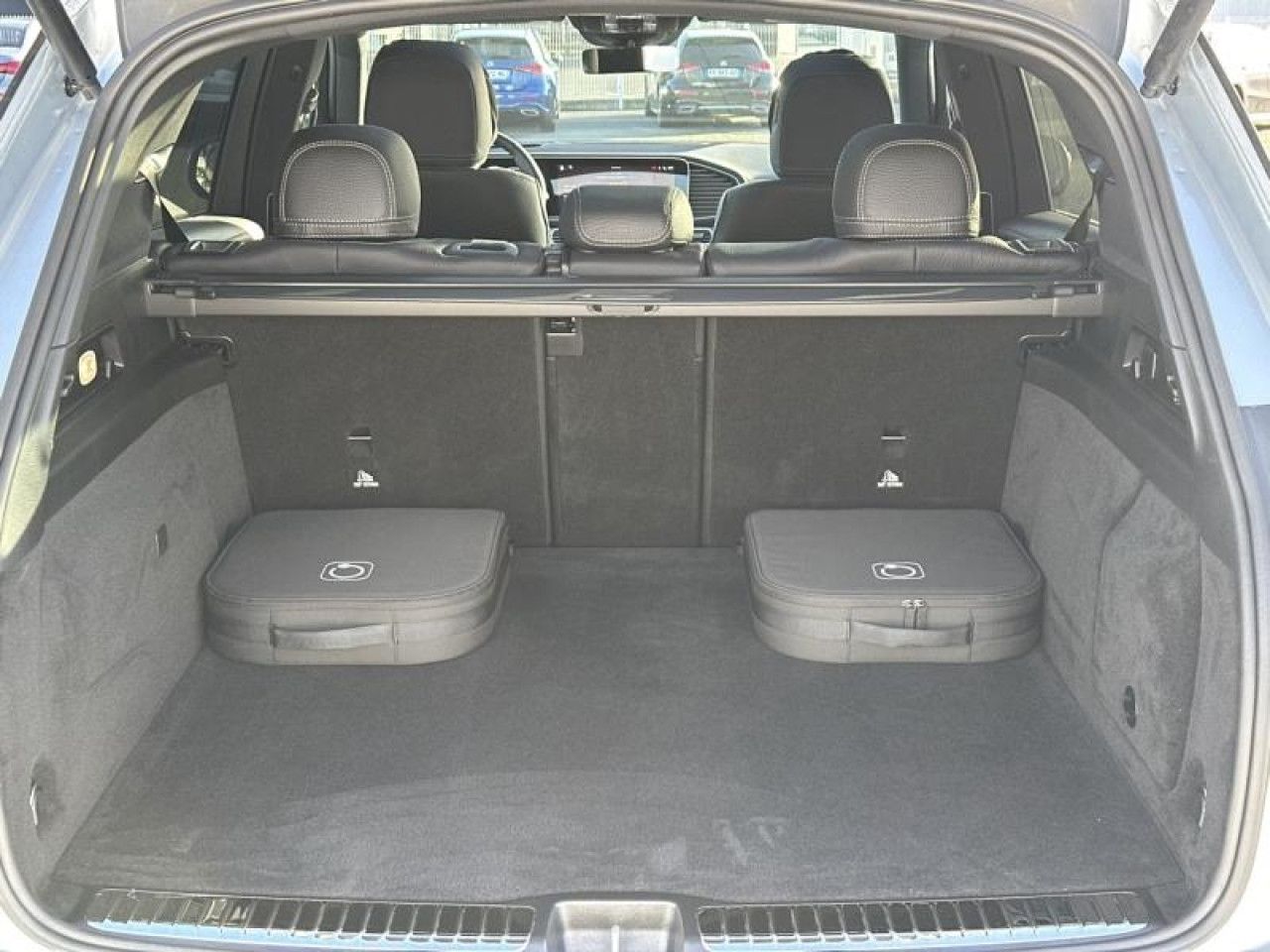 Photo du v&eacute;hicule 15 / 18