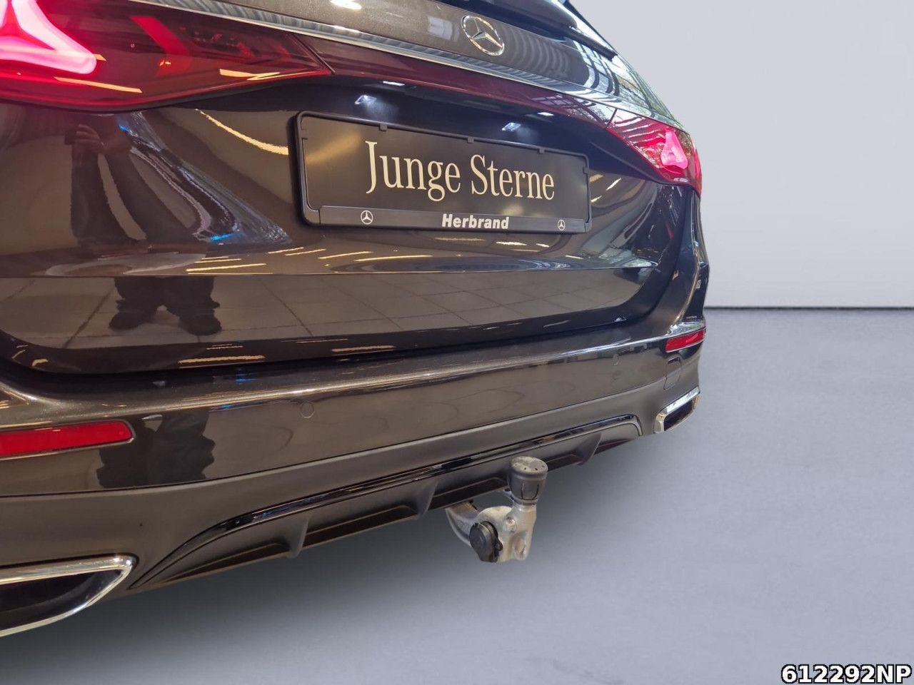 Mercedes-Benz E-Klasse – Bild 13