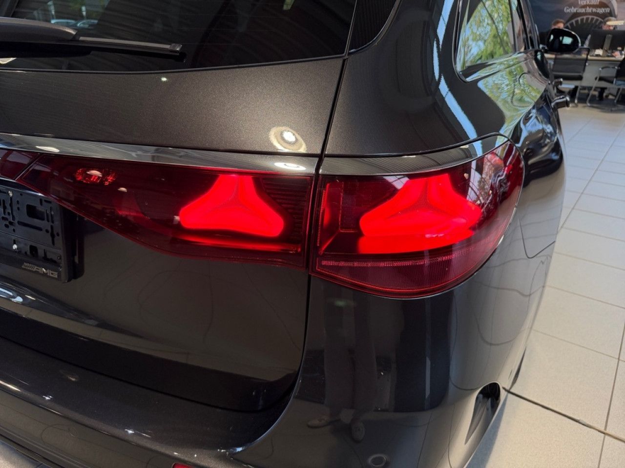 Mercedes-Benz E-Klasse – Bild 11