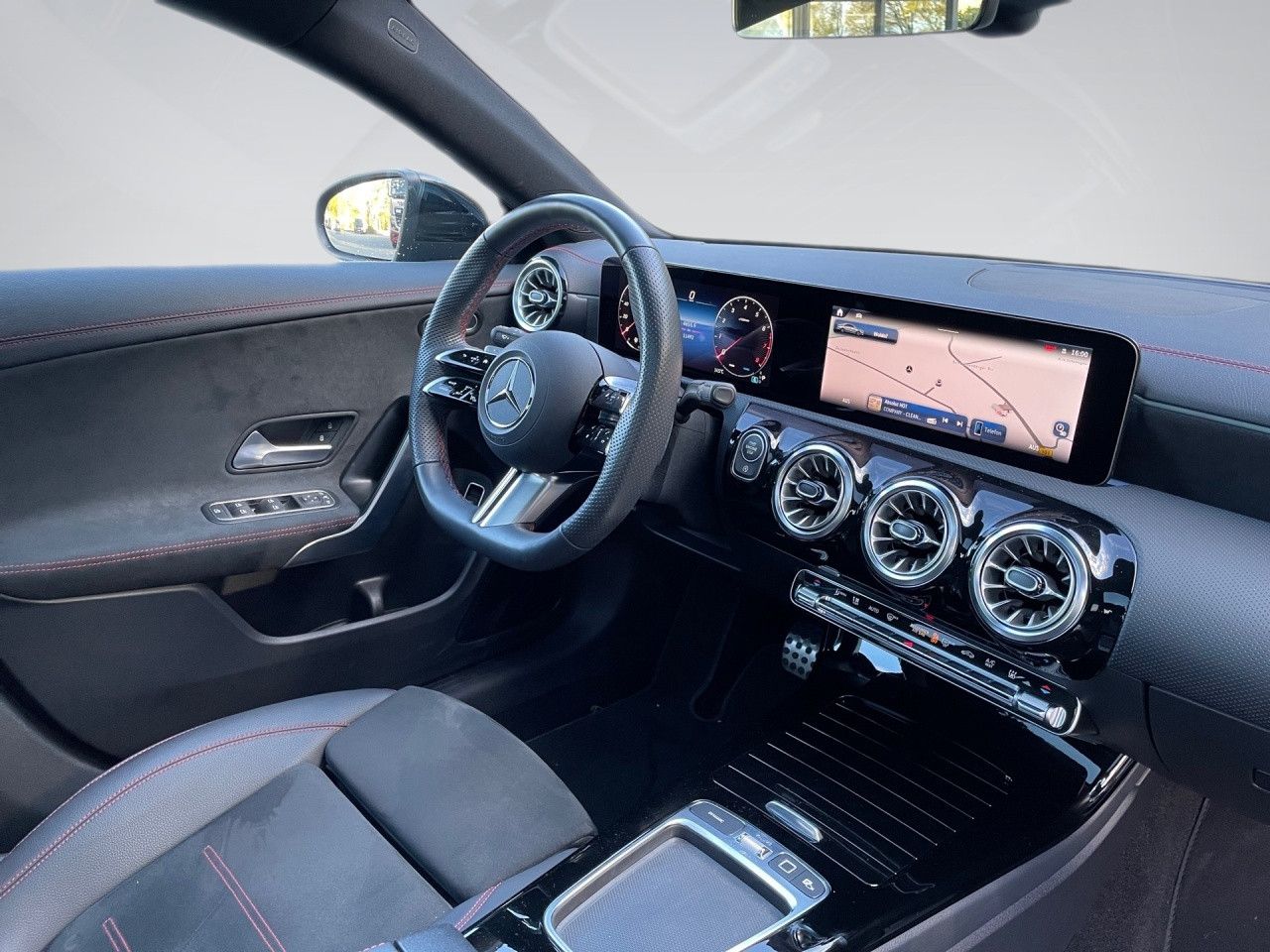 Mercedes-Benz CLA – Bild 8