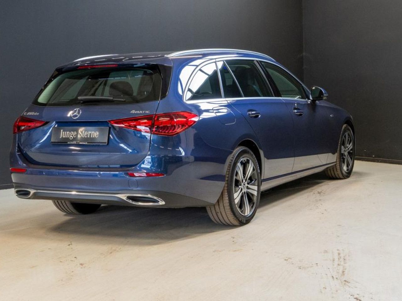 Mercedes-Benz C-Klasse – Bild 3