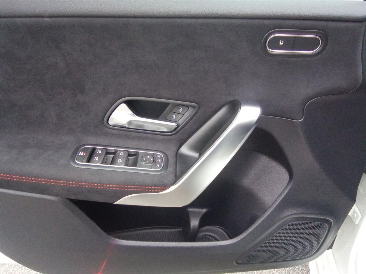 Fahrzeugbild 16 / 18