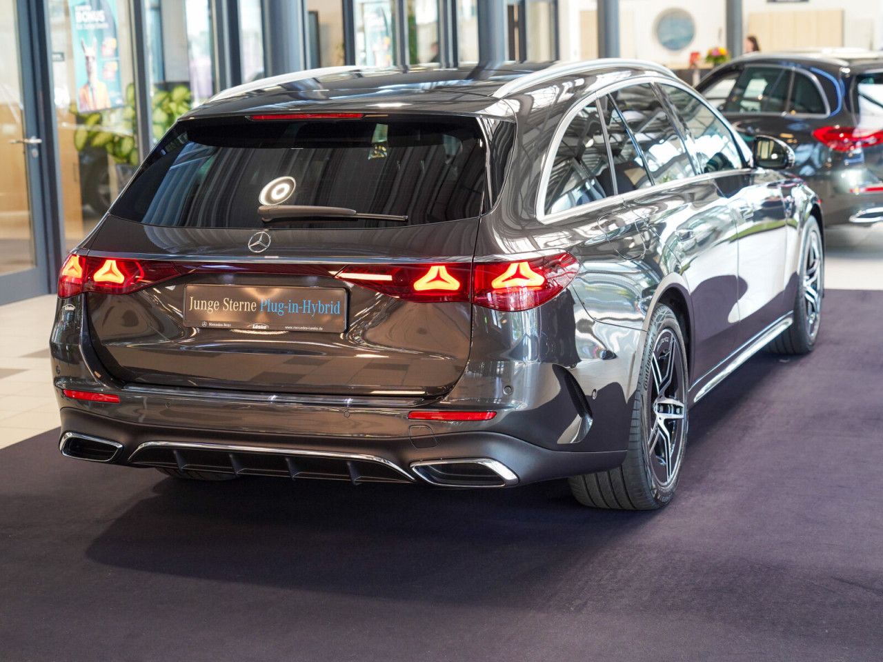 Mercedes-Benz E-Klasse – Bild 3
