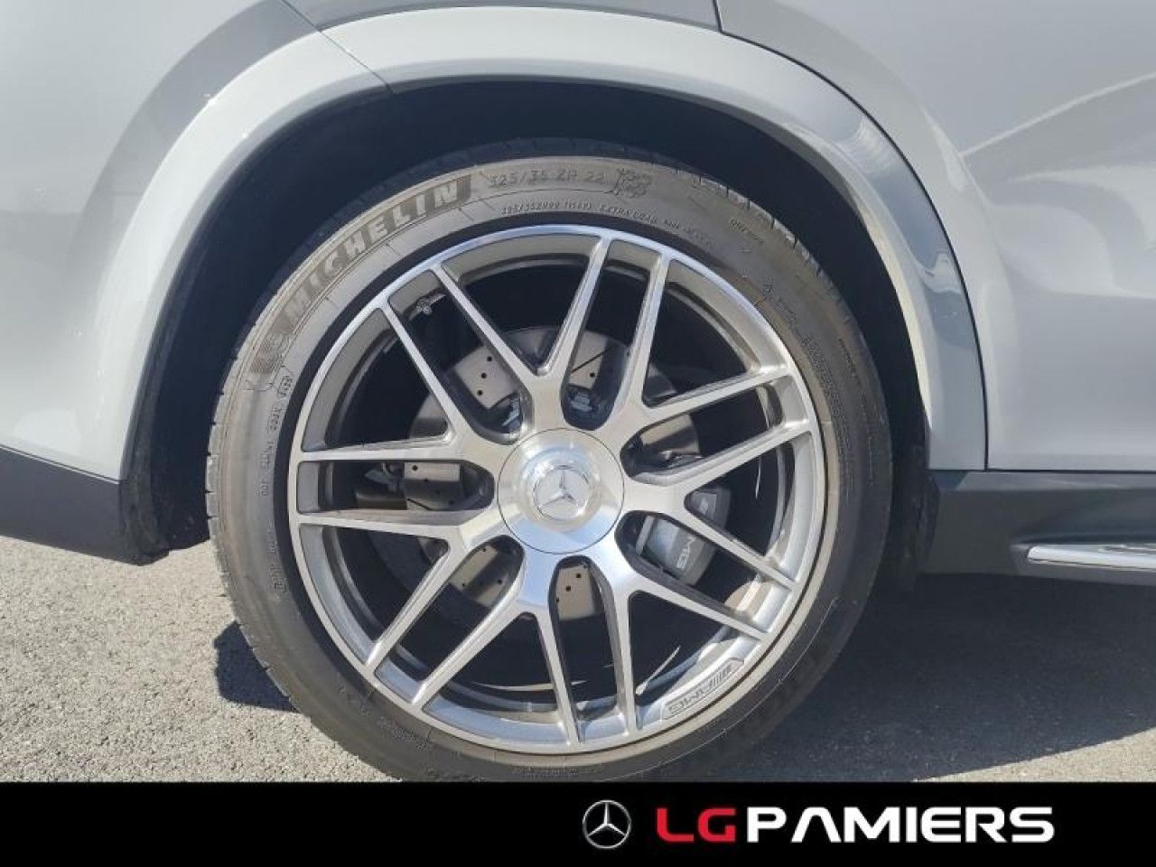 Photo du v&eacute;hicule 17 / 18