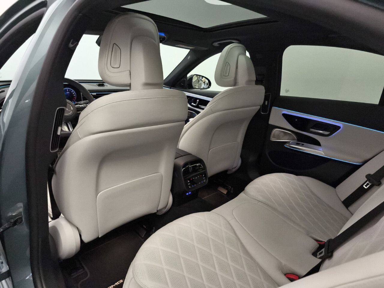 Fahrzeugbild 18 / 24