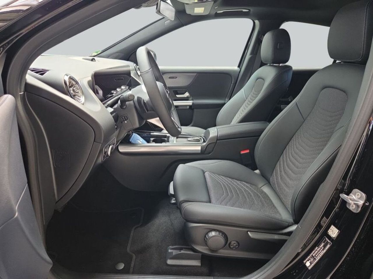 Mercedes-Benz EQA – Bild 11