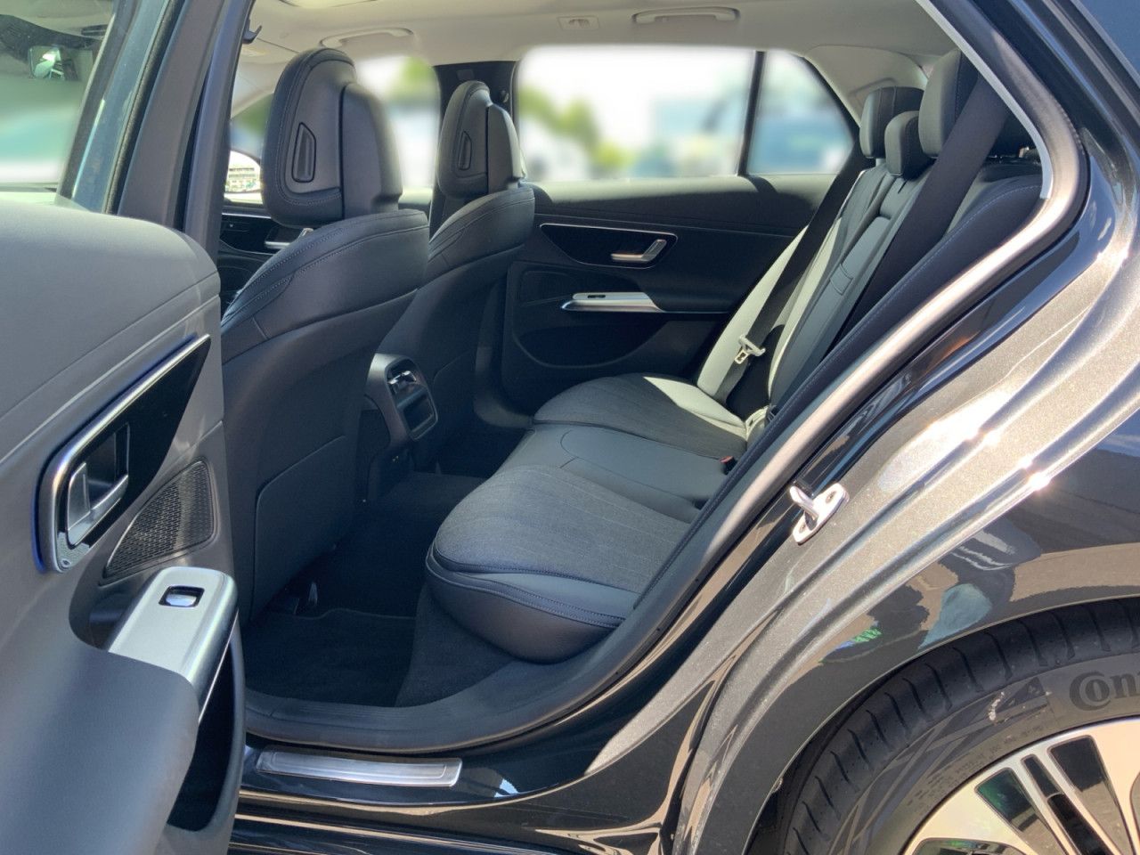 Mercedes-Benz E-Klasse – Bild 29