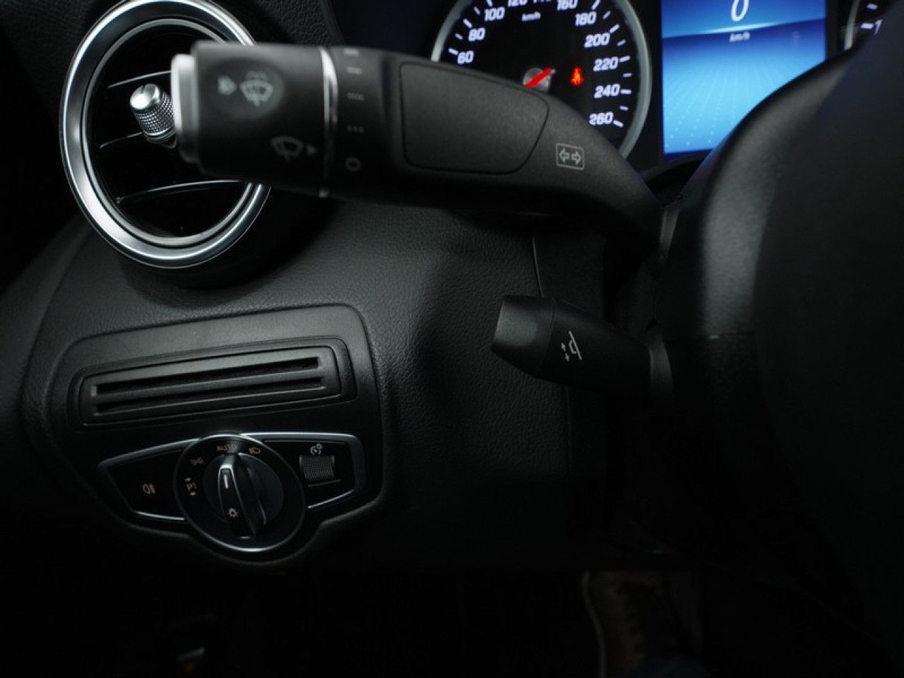 Imagem do veículo 13 / 18