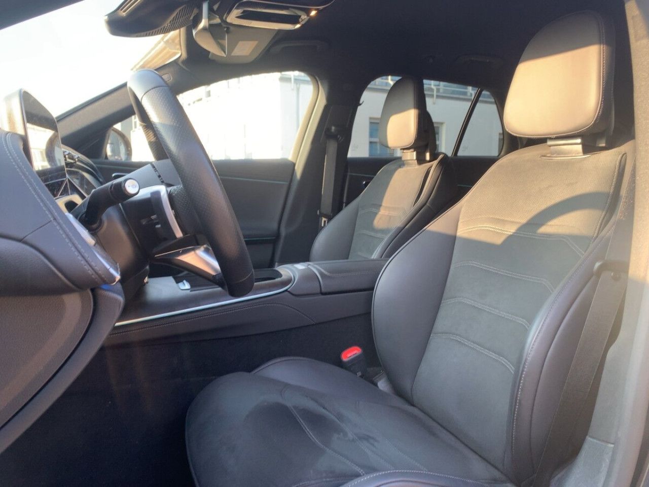 Mercedes-Benz E-Klasse – Bild 12
