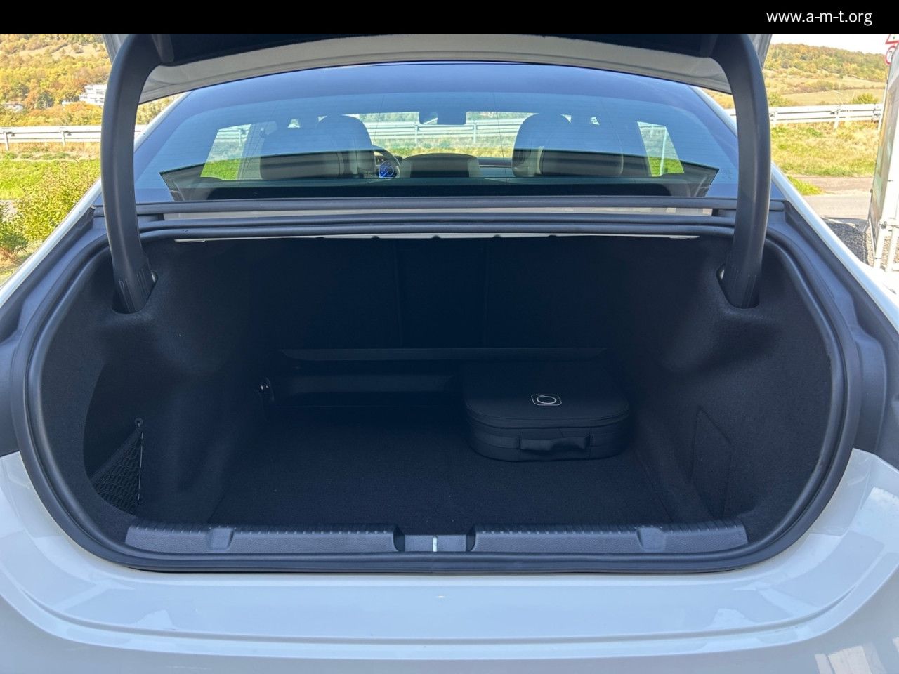 Mercedes-Benz EQE – Bild 12