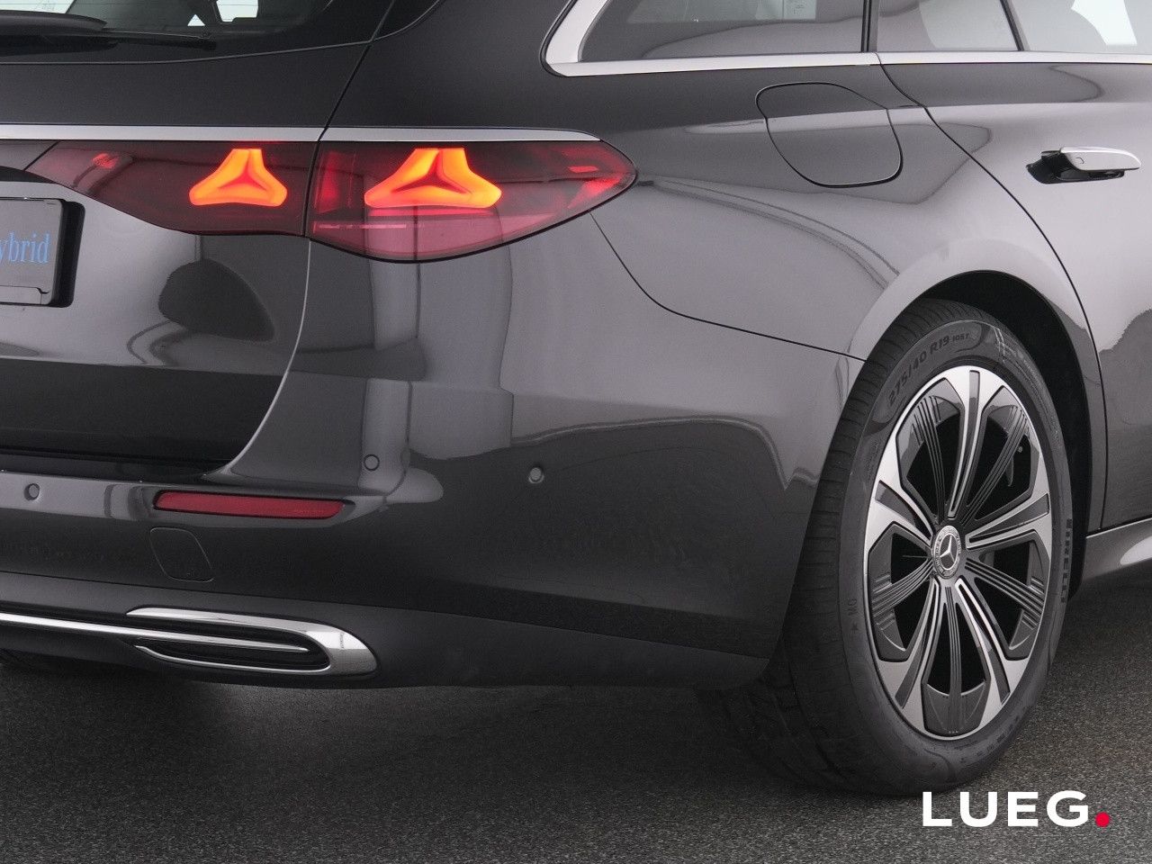 Mercedes-Benz E-Klasse – Bild 9