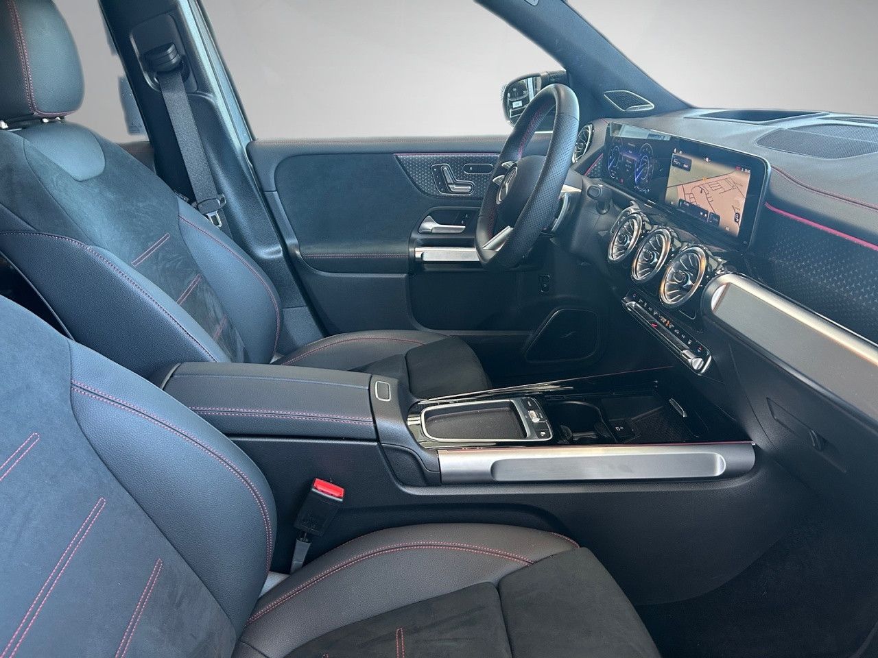 Mercedes-Benz EQB – Bild 24