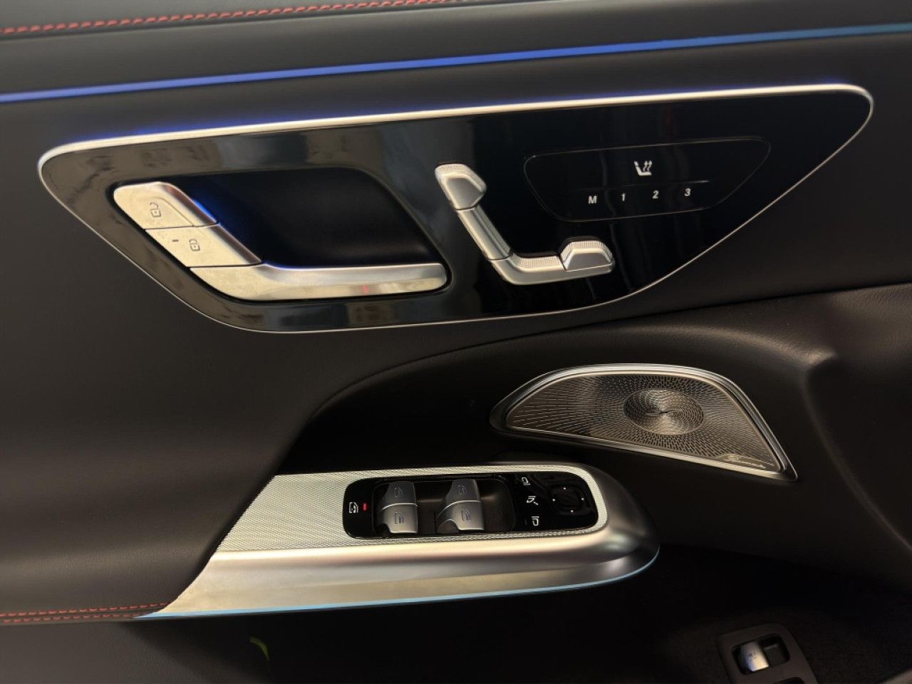 Mercedes-Benz E-Klasse – Bild 6